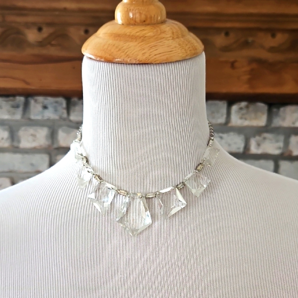 Vintage Glass/Rhinstone Necklace